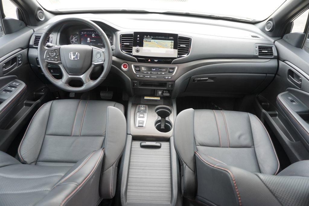 Used 2023 Honda Passport TrailSport image 19