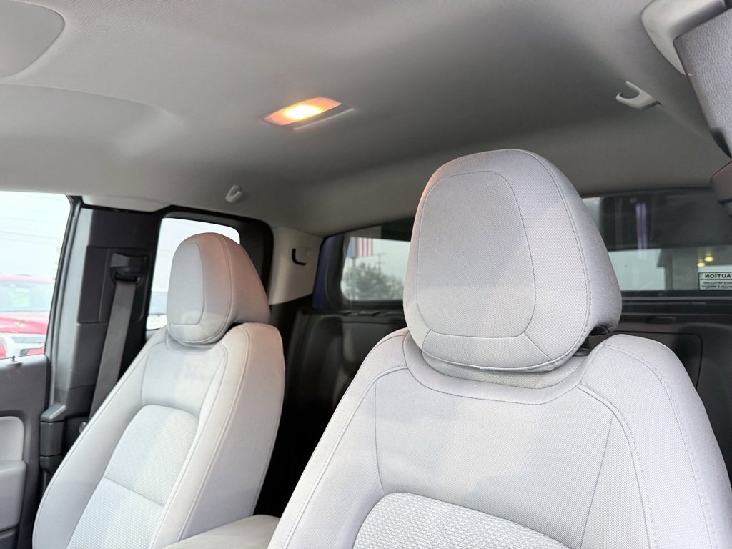 Used 2017 Chevrolet Colorado W/T image 23