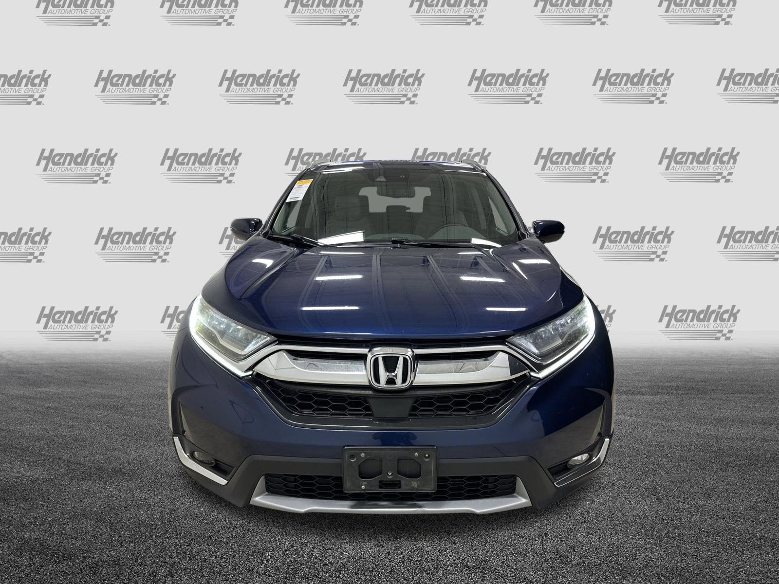 Used 2018 Honda CR-V Touring image 3