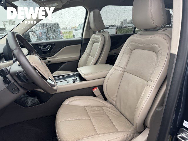Used 2021 Lincoln Aviator Reserve w/ Equipment Group 201A image 13