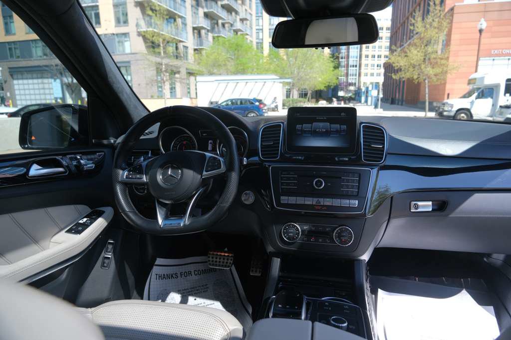 Used 2018 Mercedes-Benz GLS 63 AMG 4MATIC image 43