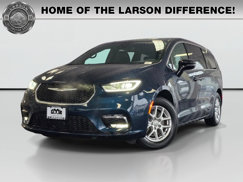 Used 2025 Chrysler Pacifica Select FWD image 1