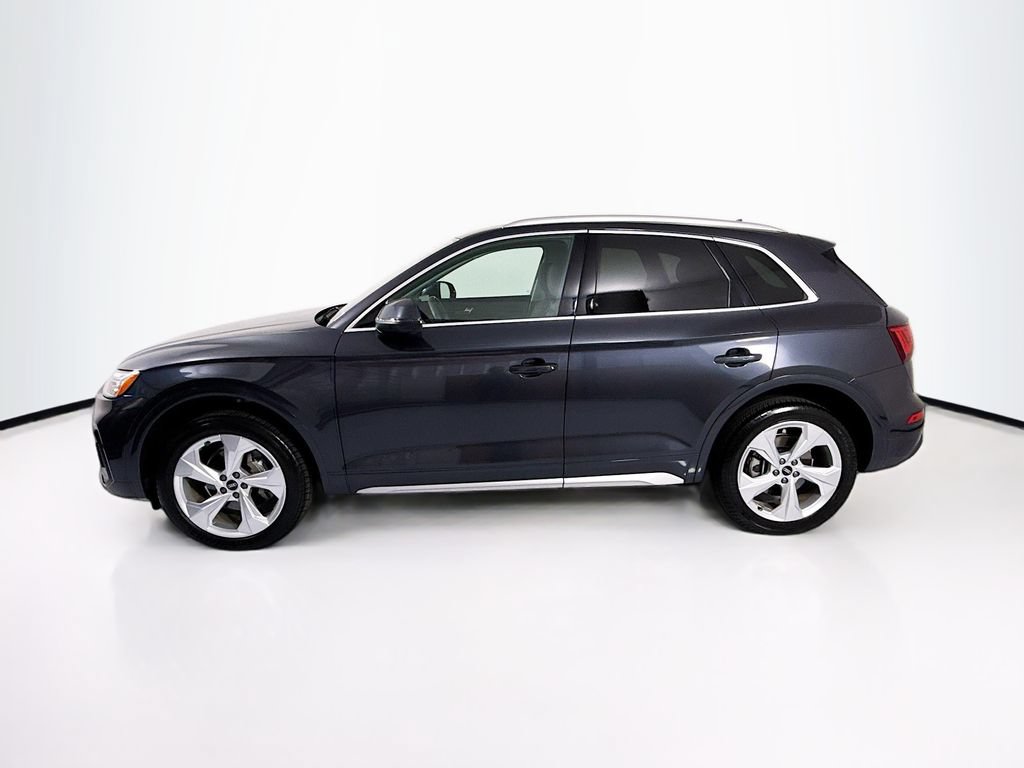 Certified 2021 Audi Q5 Premium AWD/4WD image 8