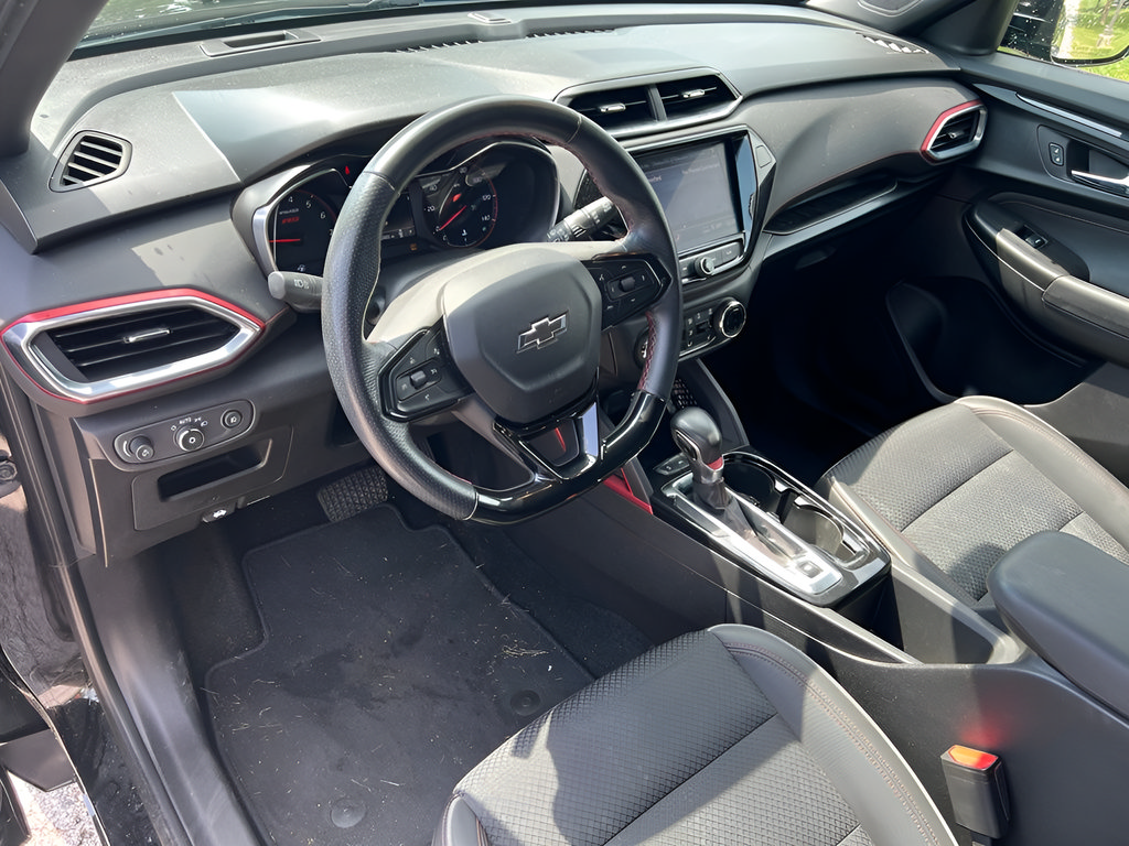 Used 2021 Chevrolet TrailBlazer RS w/ Convenience Package FWD image 16
