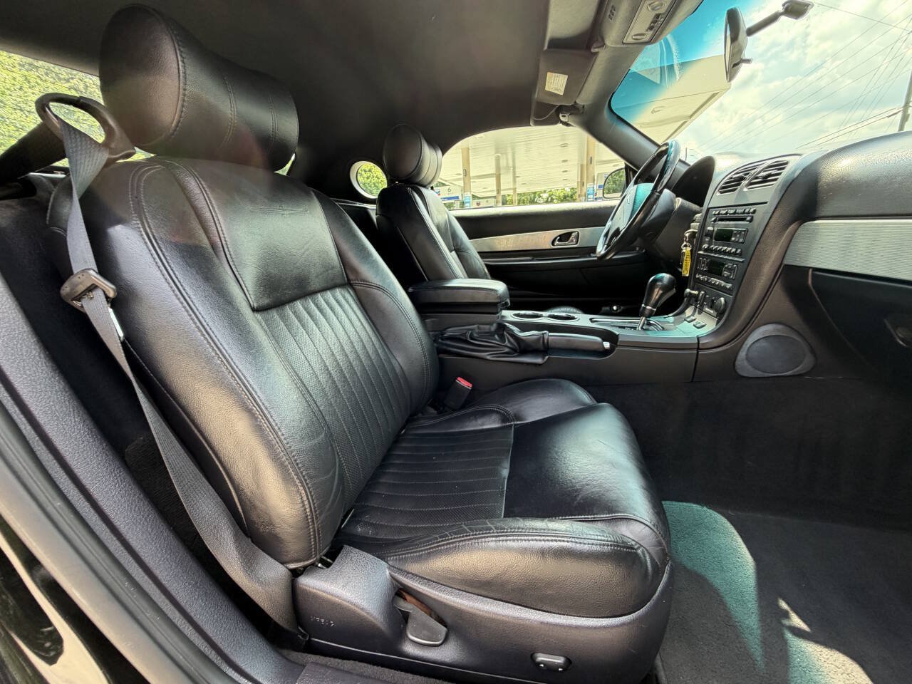 Used 2004 Ford Thunderbird RWD image 7