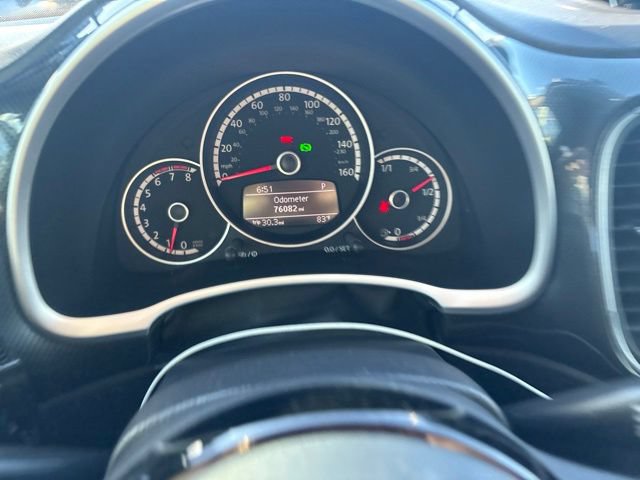 Used 2015 Volkswagen Beetle R-Line FWD image 6
