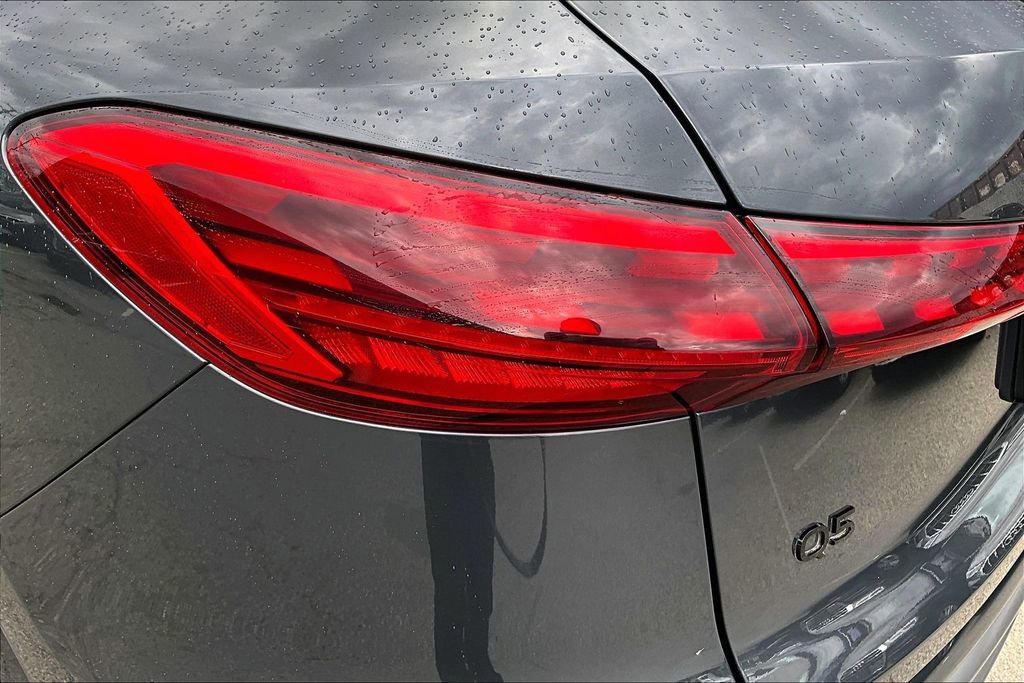 Used 2025 Audi Q5 Premium Plus w/ Premium Plus image 23