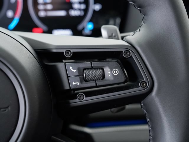 Certified 2025 Porsche Panamera 4 AWD/4WD image 14