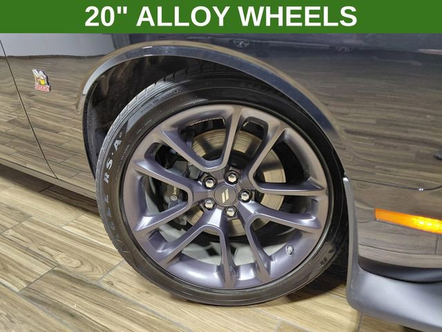 Used 2022 Dodge Challenger R/T Scat Pack RWD image 16