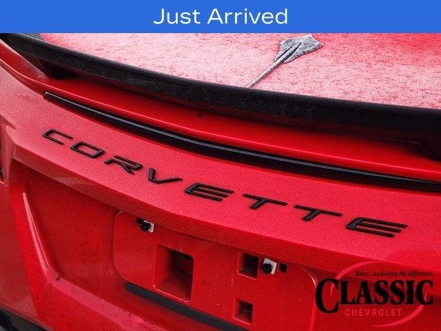 Used 2021 Chevrolet Corvette Stingray Premium Cpe w/ Z51 Performance Package image 18