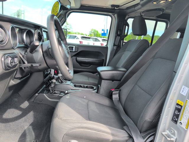 Used 2023 Jeep Gladiator Sport AWD/4WD image 13