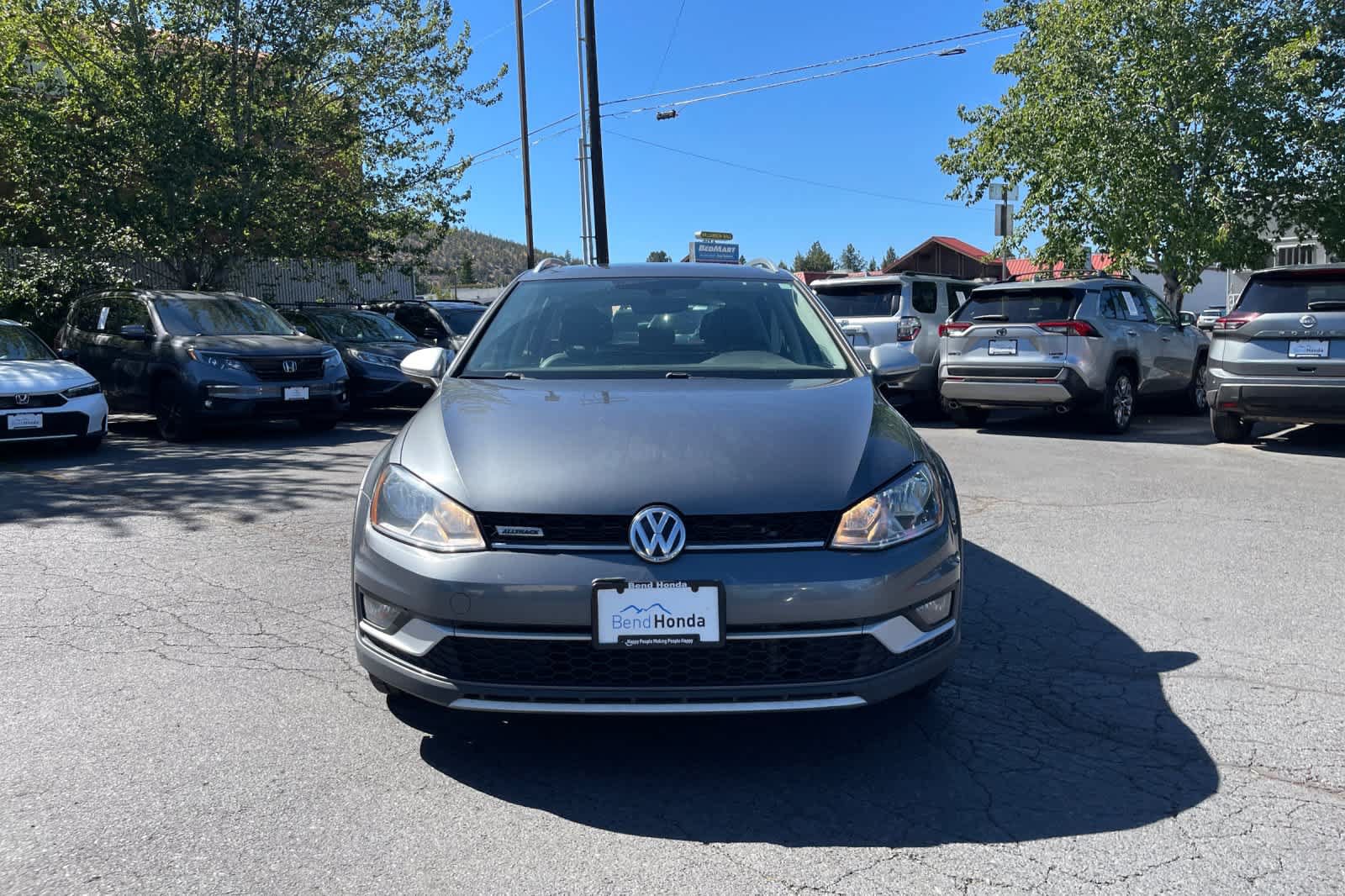 Used 2017 Volkswagen Golf Alltrack SEL AWD/4WD image 8