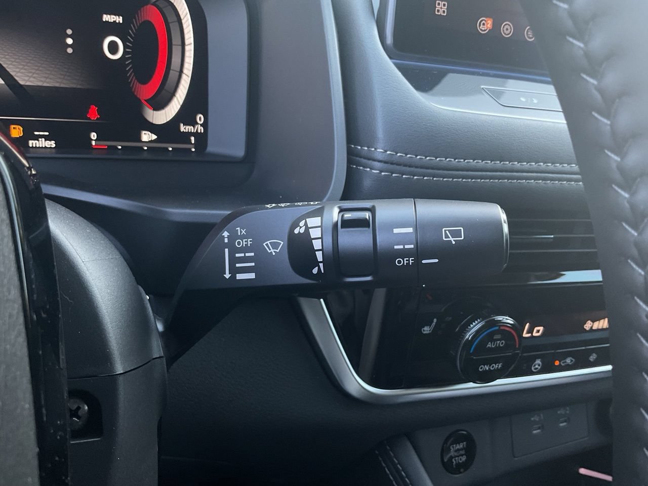 New 2026 Nissan Rogue Platinum AWD/4WD image 37