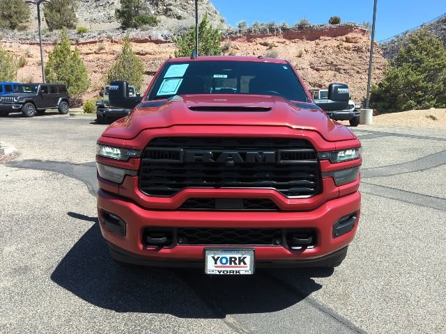 Used 2026 RAM 2500 Tradesman AWD/4WD image 2