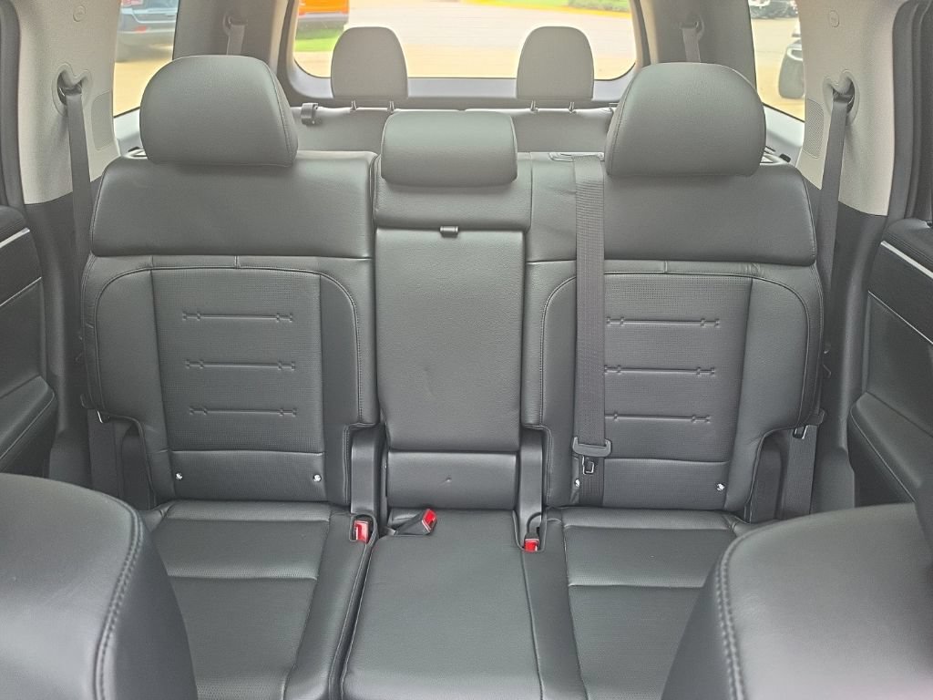 Used 2024 Hyundai Santa Fe Limited AWD/4WD image 24