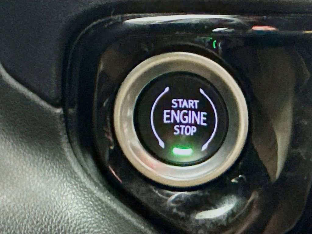 Used 2023 Chevrolet Silverado 1500 LT w/ Z71 Off-Road Package image 17