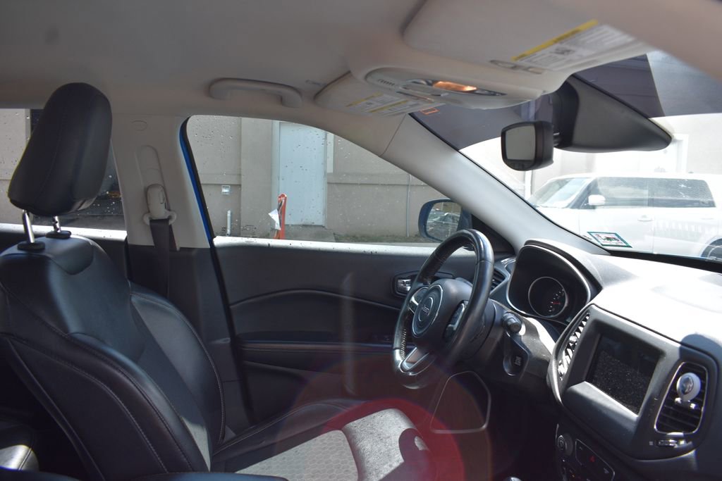 Used 2019 Jeep Compass Latitude w/ Popular Equipment Group image 21