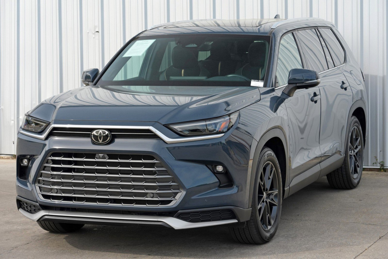 Used 2024 Toyota Grand Highlander AWD Hybrid image 47