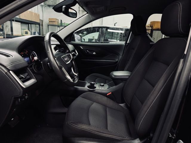 Used 2022 GMC Terrain SLE w/ Driver Convenience Package image 15