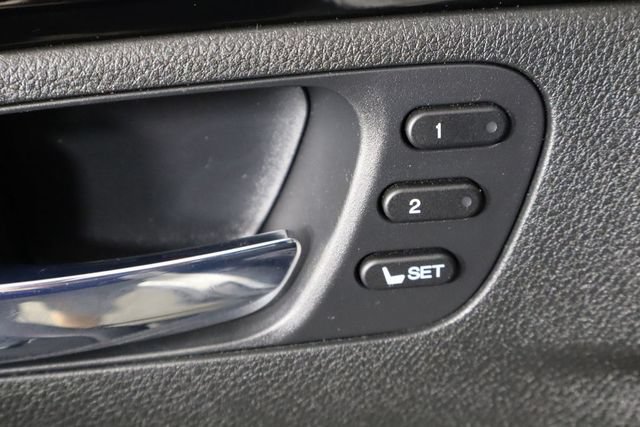 Used 2025 Honda Ridgeline Black Edition image 16