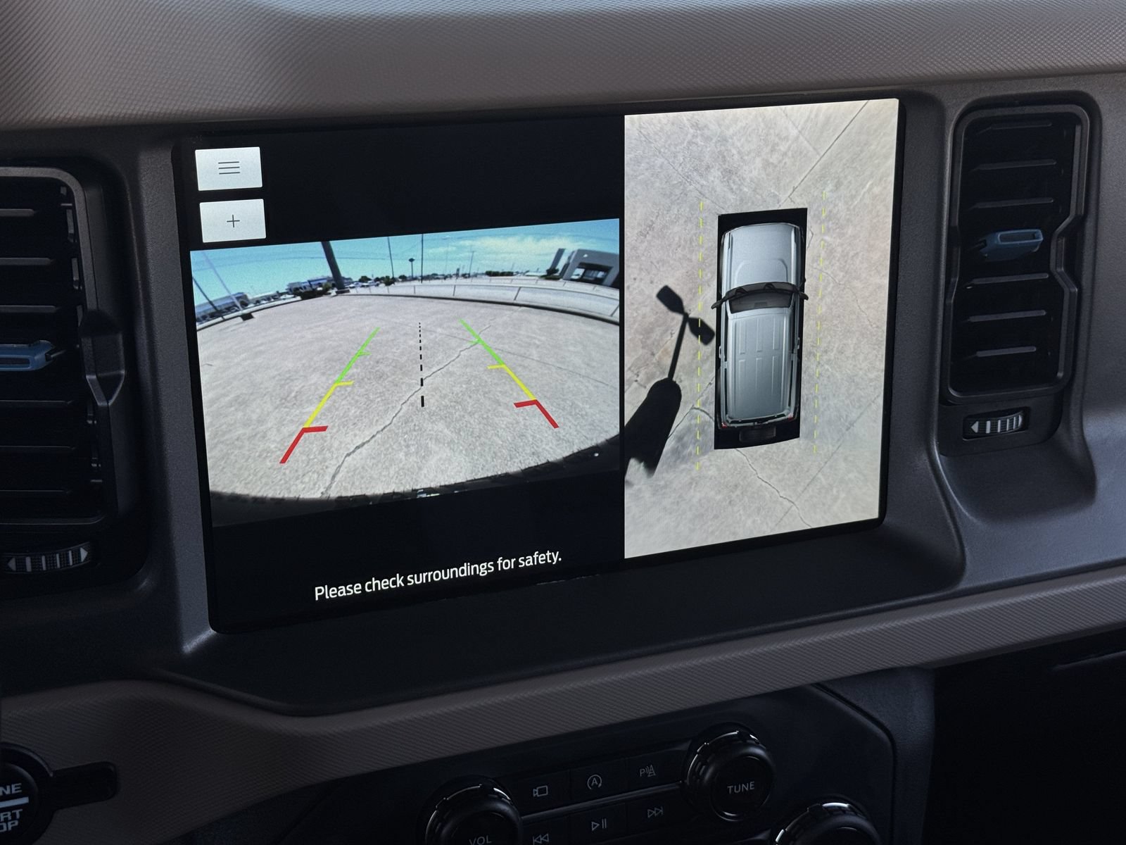 Used 2024 Ford Bronco Wildtrak AWD/4WD image 19