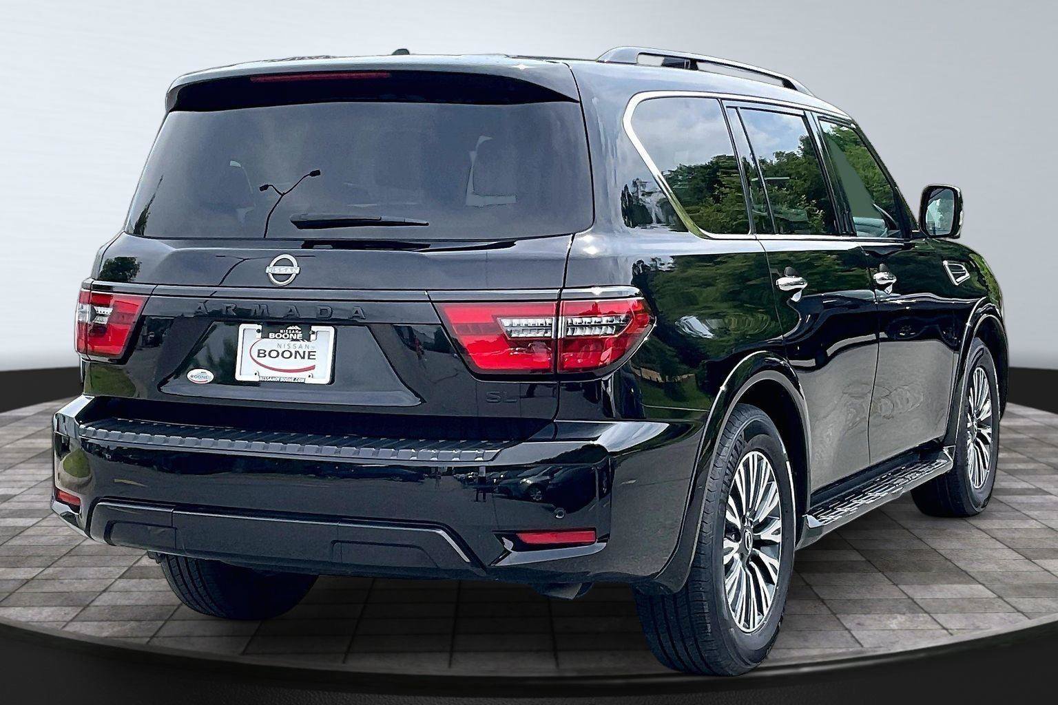 Certified 2023 Nissan Armada SL w/ Midnight Edition Package AWD/4WD image 13