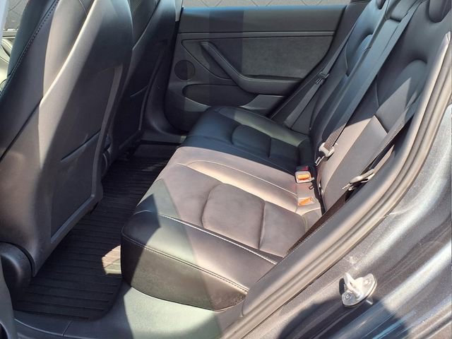 Used 2023 Tesla Model 3 Standard Range RWD image 10