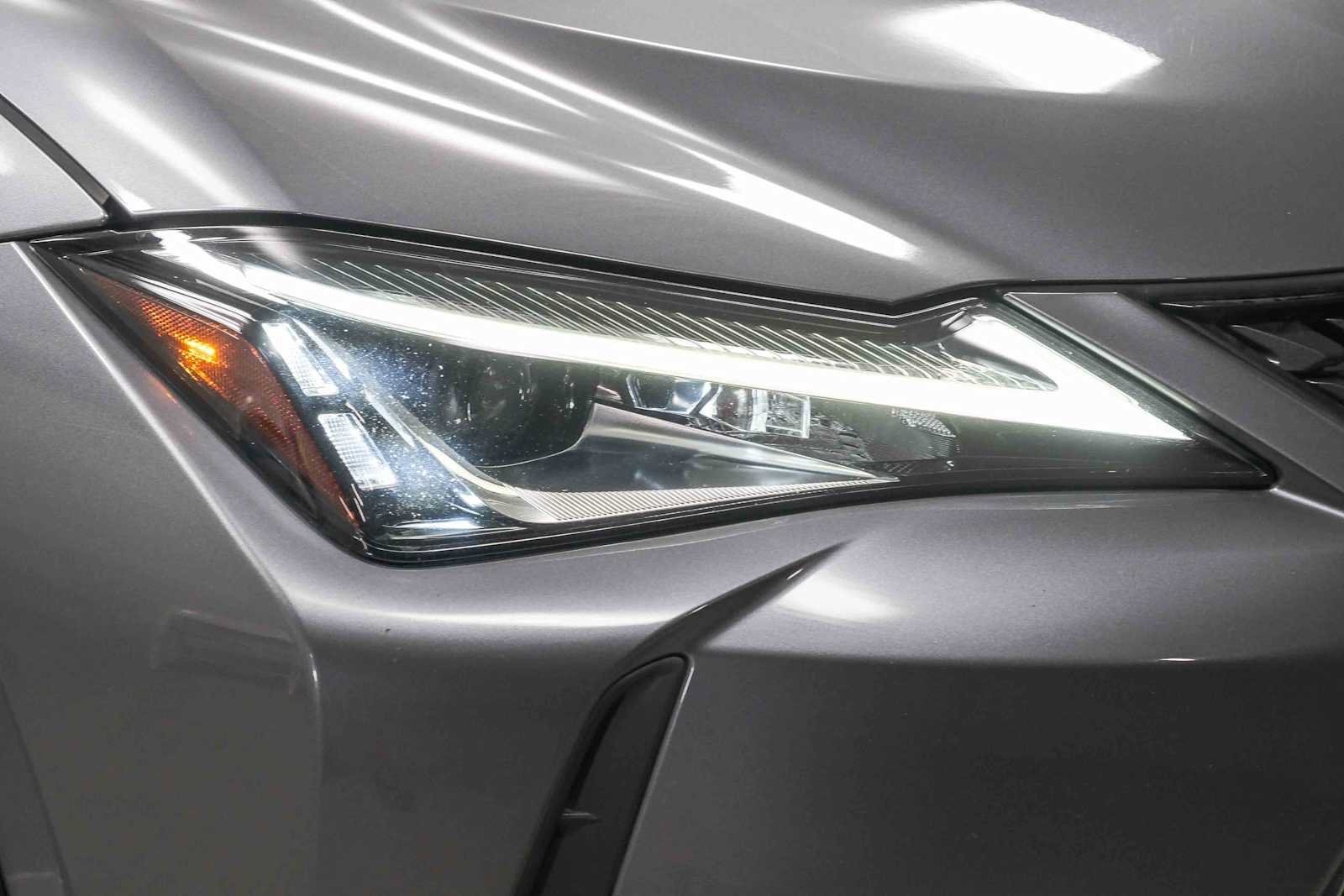 Used 2020 Lexus UX 200 w/ Accessory Package 2 FWD image 14