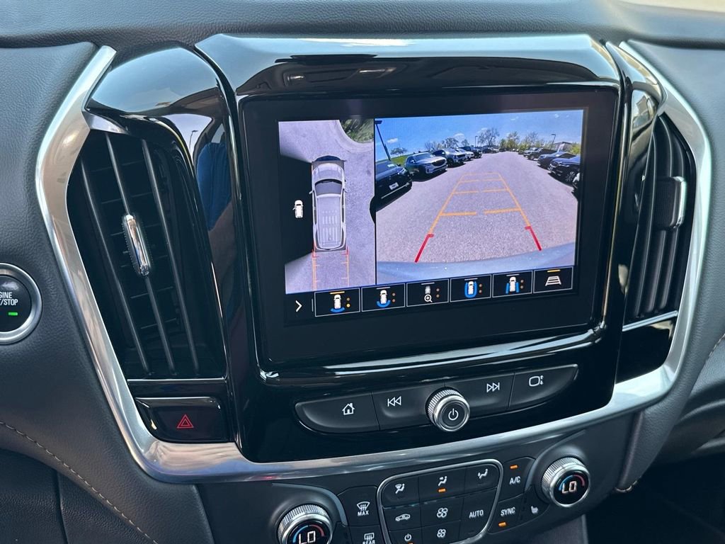 Used 2020 Chevrolet Traverse RS AWD/4WD image 19