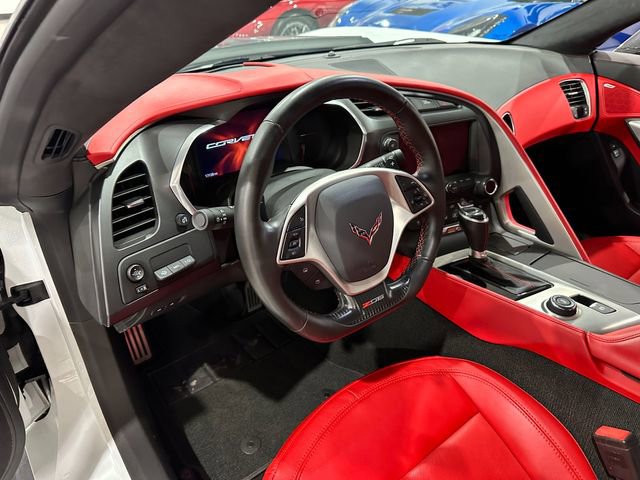Used 2016 Chevrolet Corvette Z06 w/ 3LZ Preferred Equipment Group RWD image 14