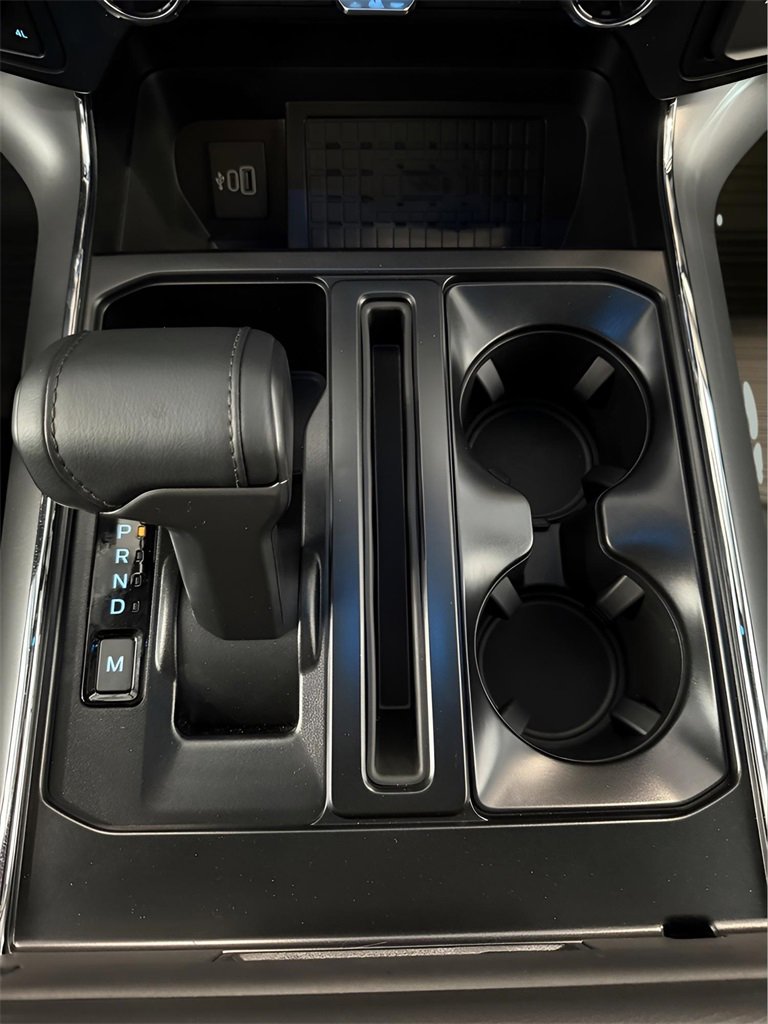 New 2025 Ford F150 XLT w/ Equipment Group 302A MID image 21