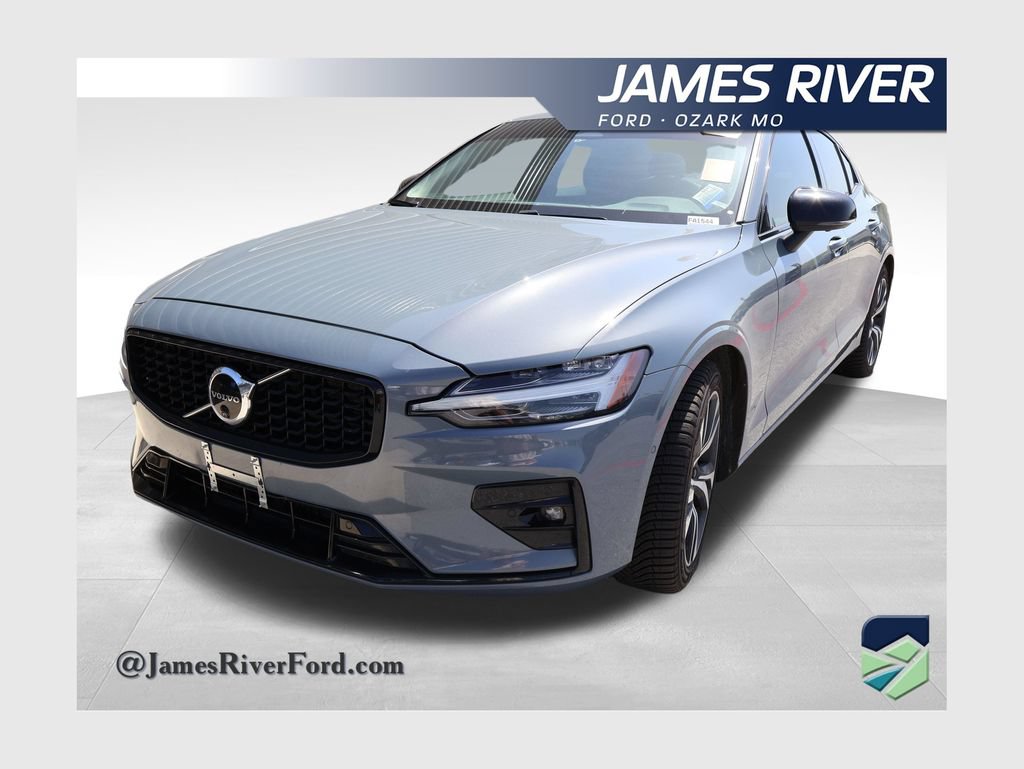 Used 2024 Volvo S60 B5 Plus AWD/4WD image 1
