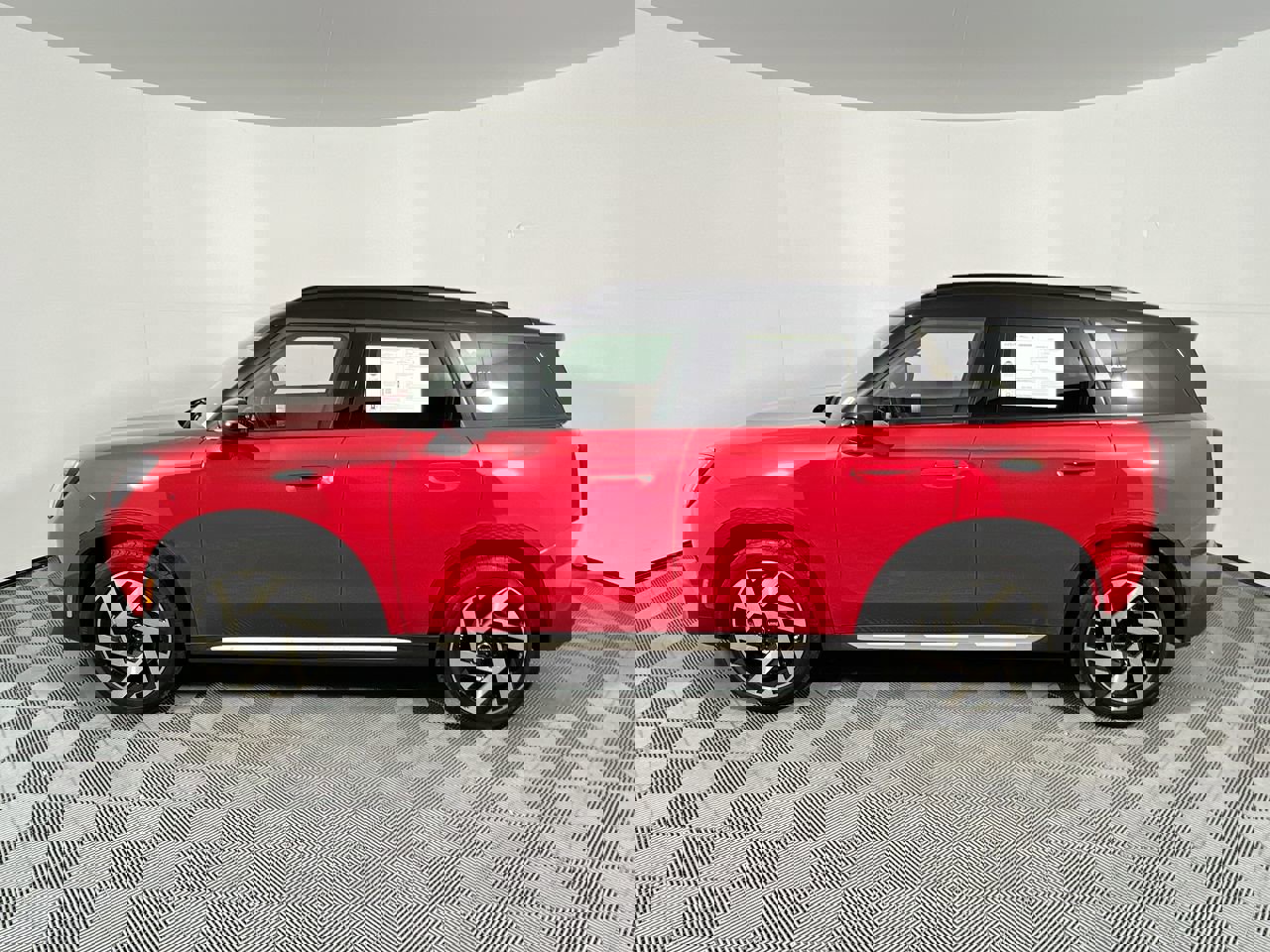 Used 2025 MINI Cooper Countryman S w/ Comfort Package Max image 6