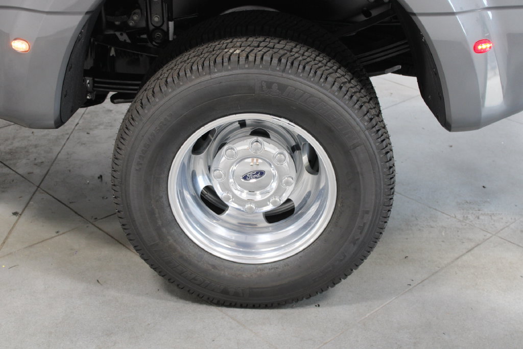 New 2026 Ford F350 Platinum AWD/4WD image 20