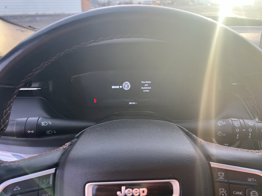 Used 2022 Jeep Compass Limited w/ (RED) Package image 13