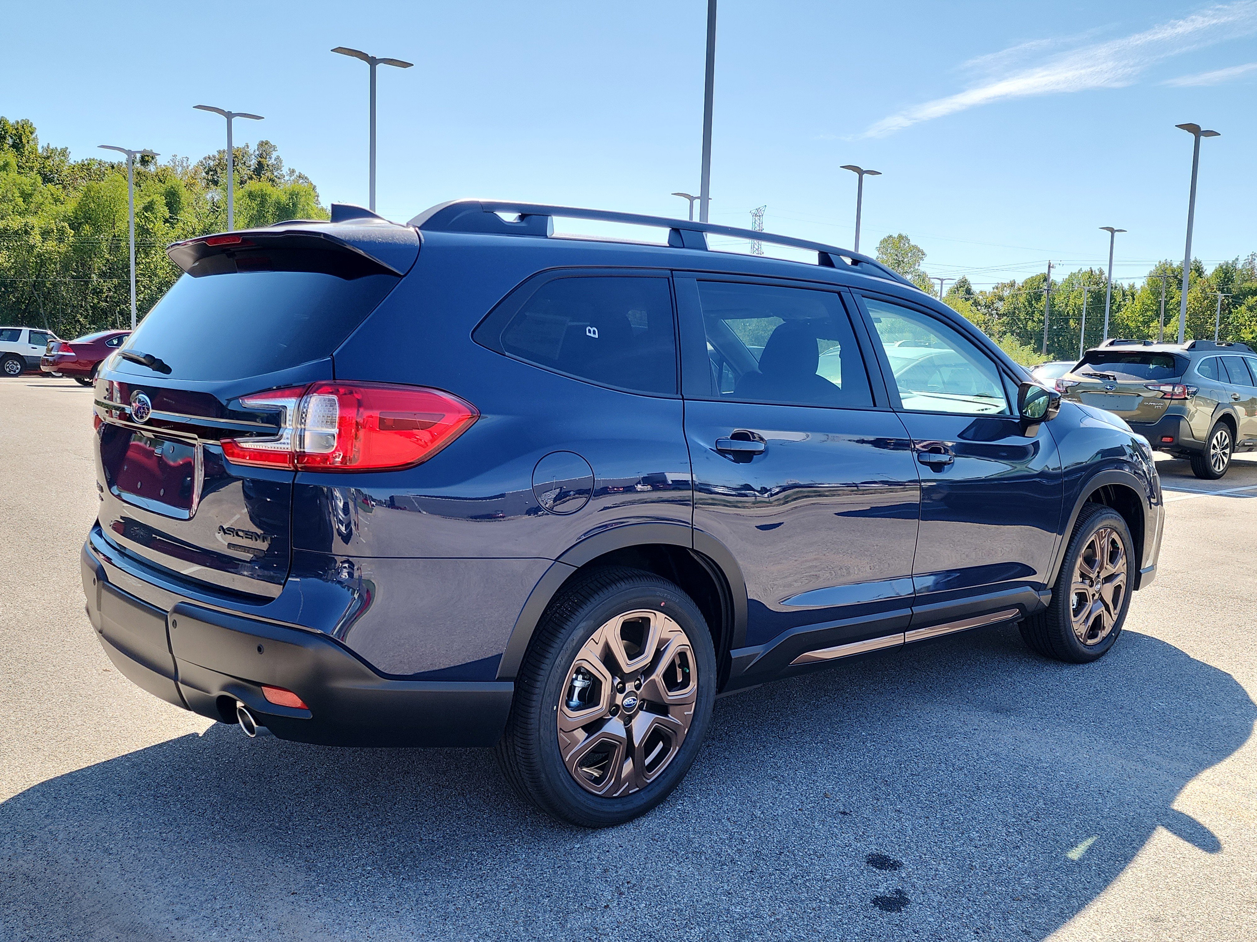 New 2025 Subaru Ascent Bronze Edition image 3
