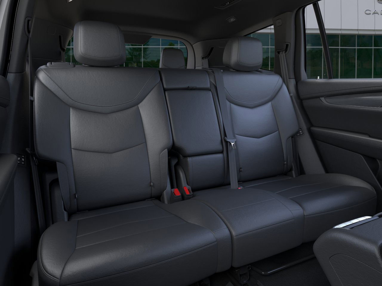 New 2025 Cadillac XT6 Luxury image 17