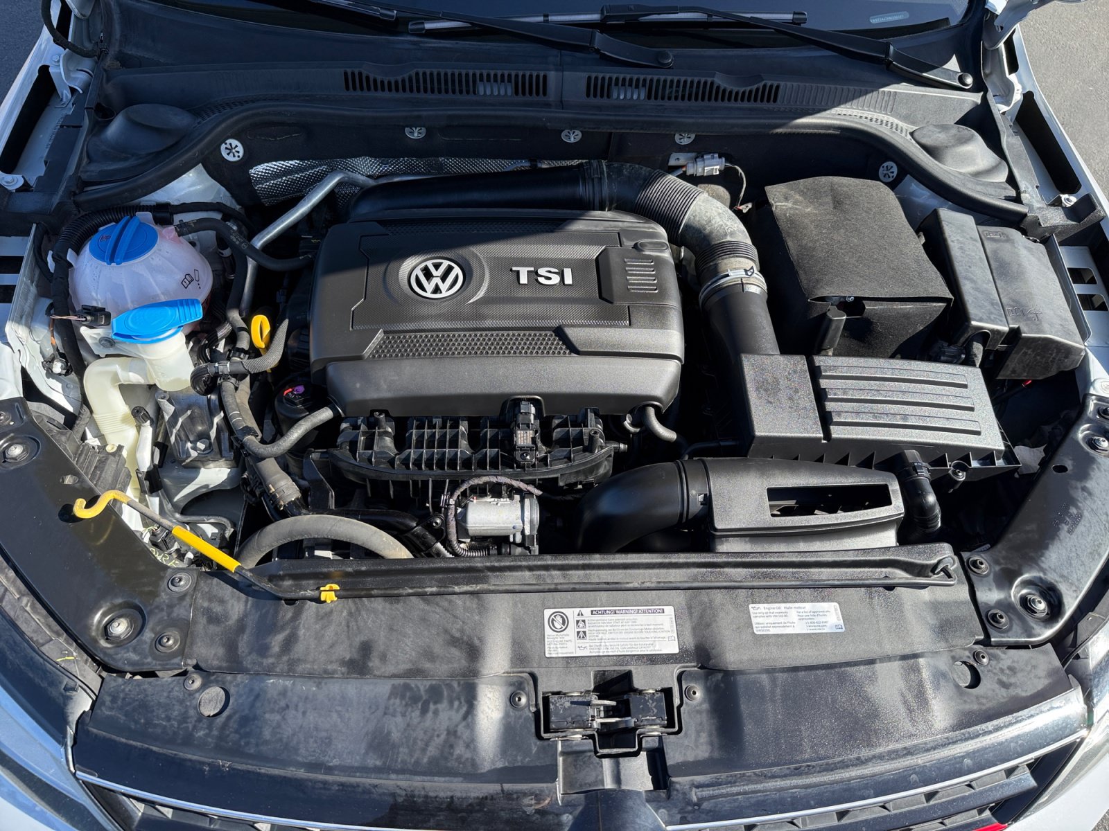 Used 2017 Volkswagen Jetta GLI FWD image 20