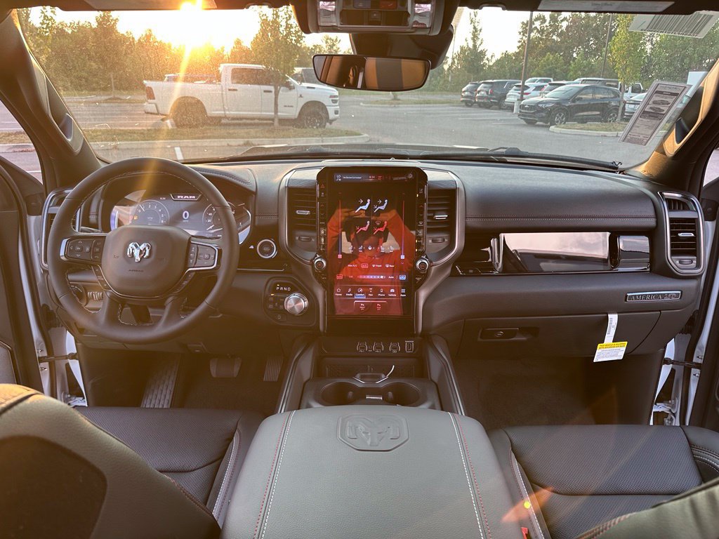 New 2026 RAM 1500 Laramie AWD/4WD image 24