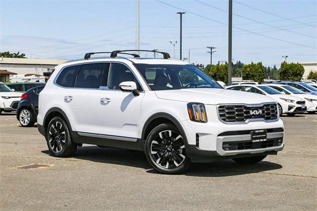 Used 2024 Kia Telluride SX Prestige w/ Towing Package