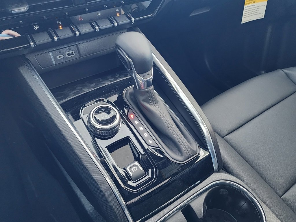 New 2026 GMC Canyon Elevation w/ Convenience Package image 31