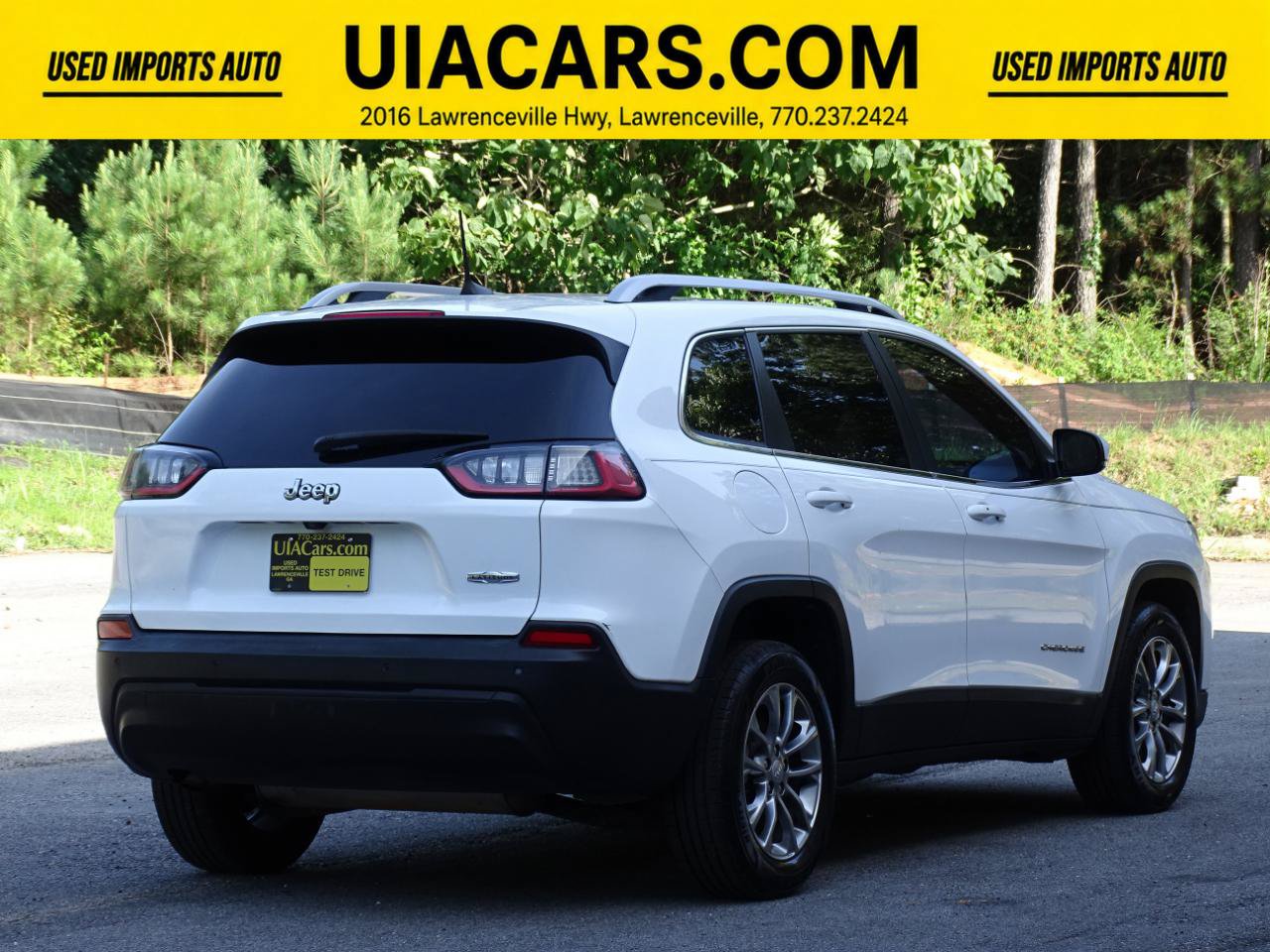 Used 2019 Jeep Cherokee Latitude Plus FWD image 9