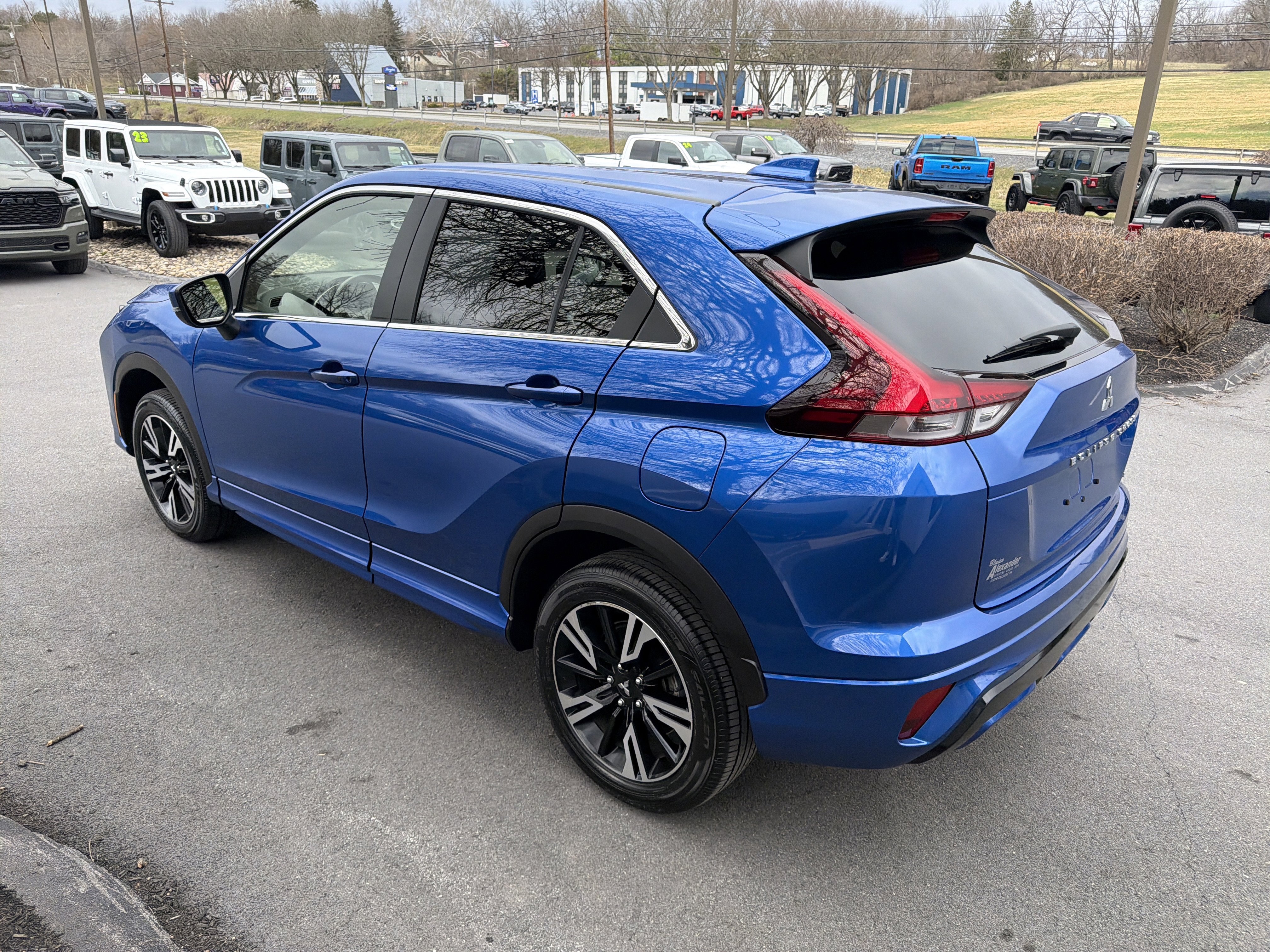 Used 2024 Mitsubishi Eclipse Cross SEL image 6