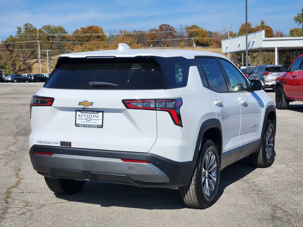 New 2026 Chevrolet Equinox LT image 5
