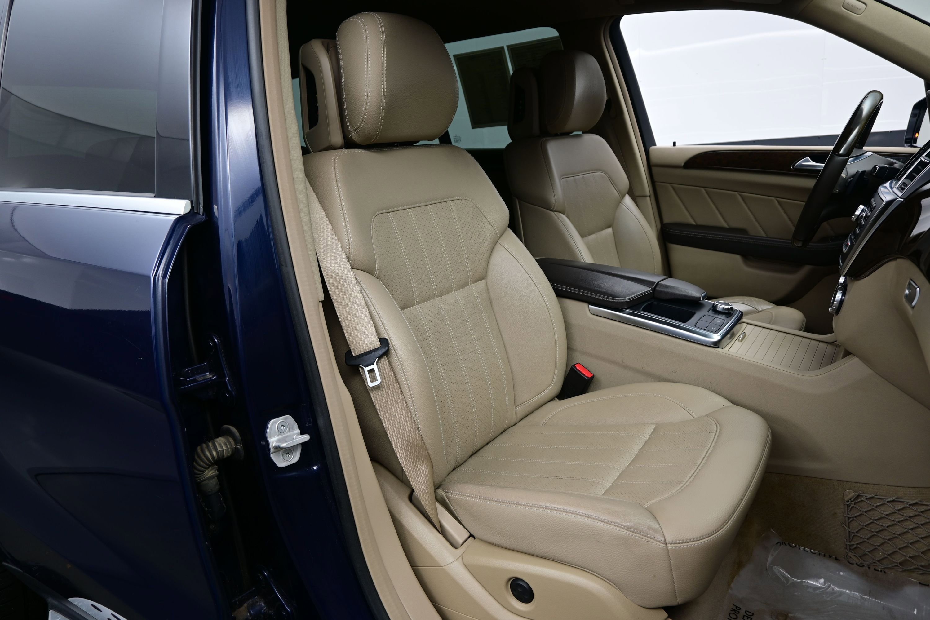 Used 2016 Mercedes-Benz GL 450 4MATIC image 12