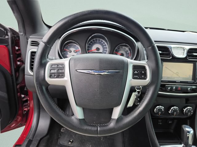 Used 2012 Chrysler 200 Limited FWD image 18