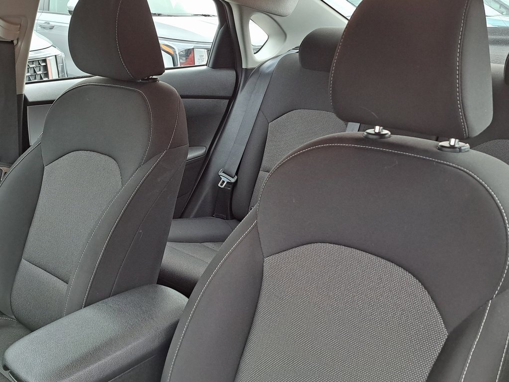 Used 2023 Kia Forte LXS image 21