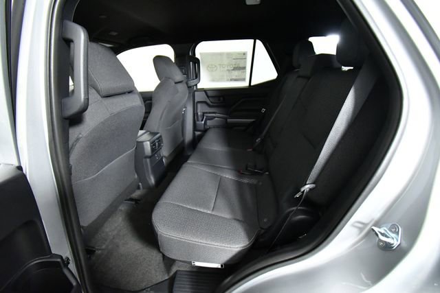 New 2026 Toyota 4Runner SR5 image 24