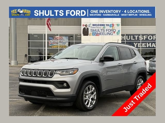 Used 2022 Jeep Compass Latitude AWD/4WD image 1