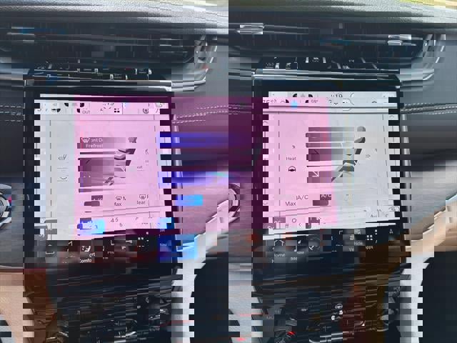 New 2025 Jeep Grand Cherokee Limited w/ Black Appearance Package image 36